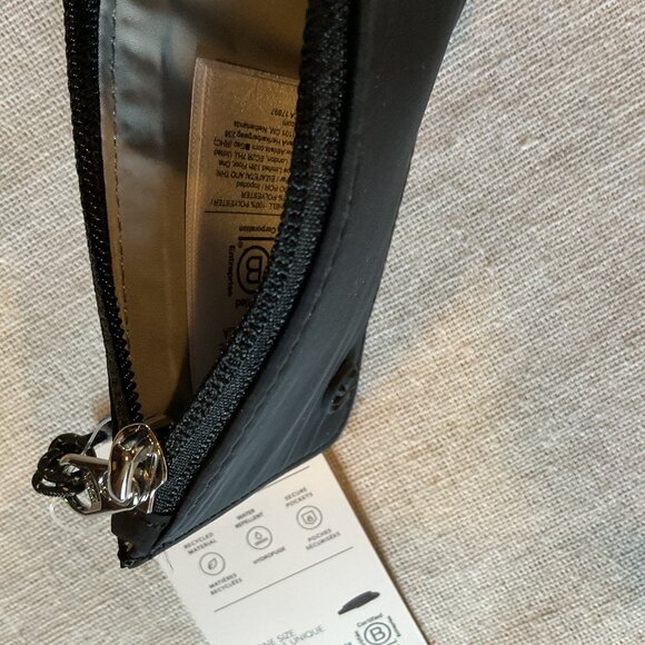 NWT Athleta Coffee Run Wallet 2.0, Black - Picture 7 of 7
